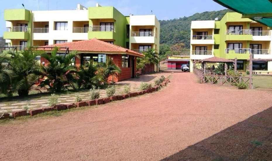 Sagar Raj Beach Resort Harnai Ngoại thất bức ảnh